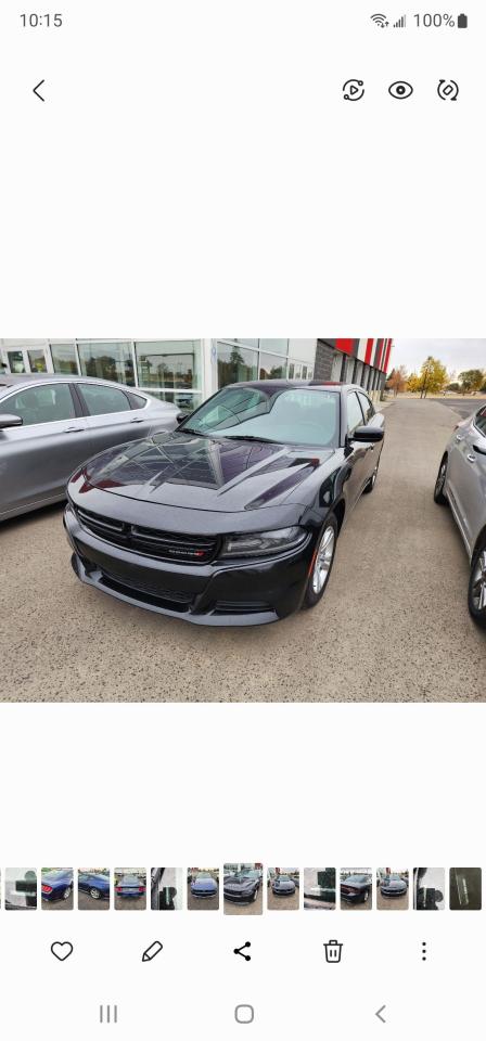 2019 Dodge Charger SXT - Photo #1
