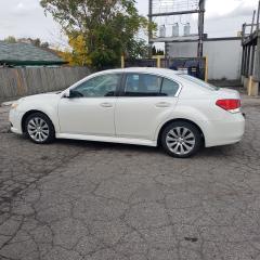 2011 Subaru Legacy 2.5i w/Limited & Nav Pkg - Photo #14