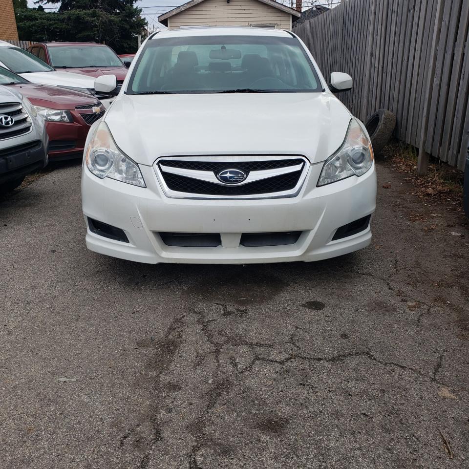 2011 Subaru Legacy 2.5i w/Limited & Nav Pkg - Photo #3