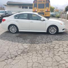 2011 Subaru Legacy 2.5i w/Limited & Nav Pkg - Photo #11