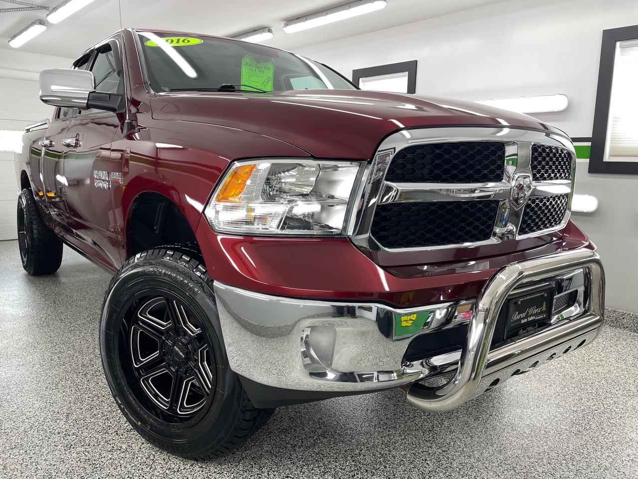 2016 RAM 1500 SLT
