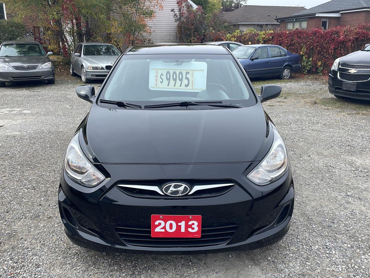 2013 Hyundai Accent GL - Photo #1