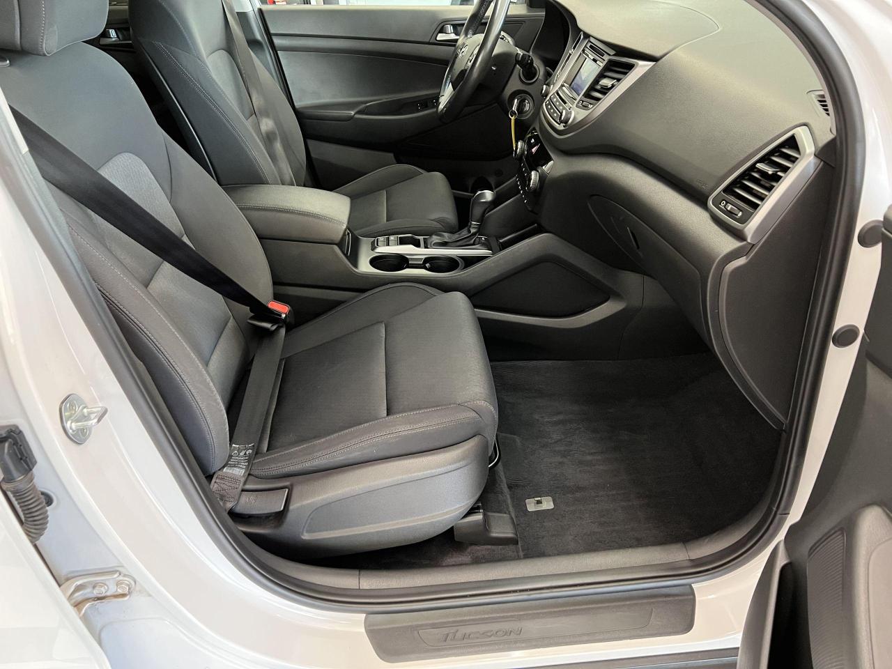 2017 Hyundai Tucson Premium+New Tires+Camera+Heated Seats+CLEAN CARFAX - Photo #21