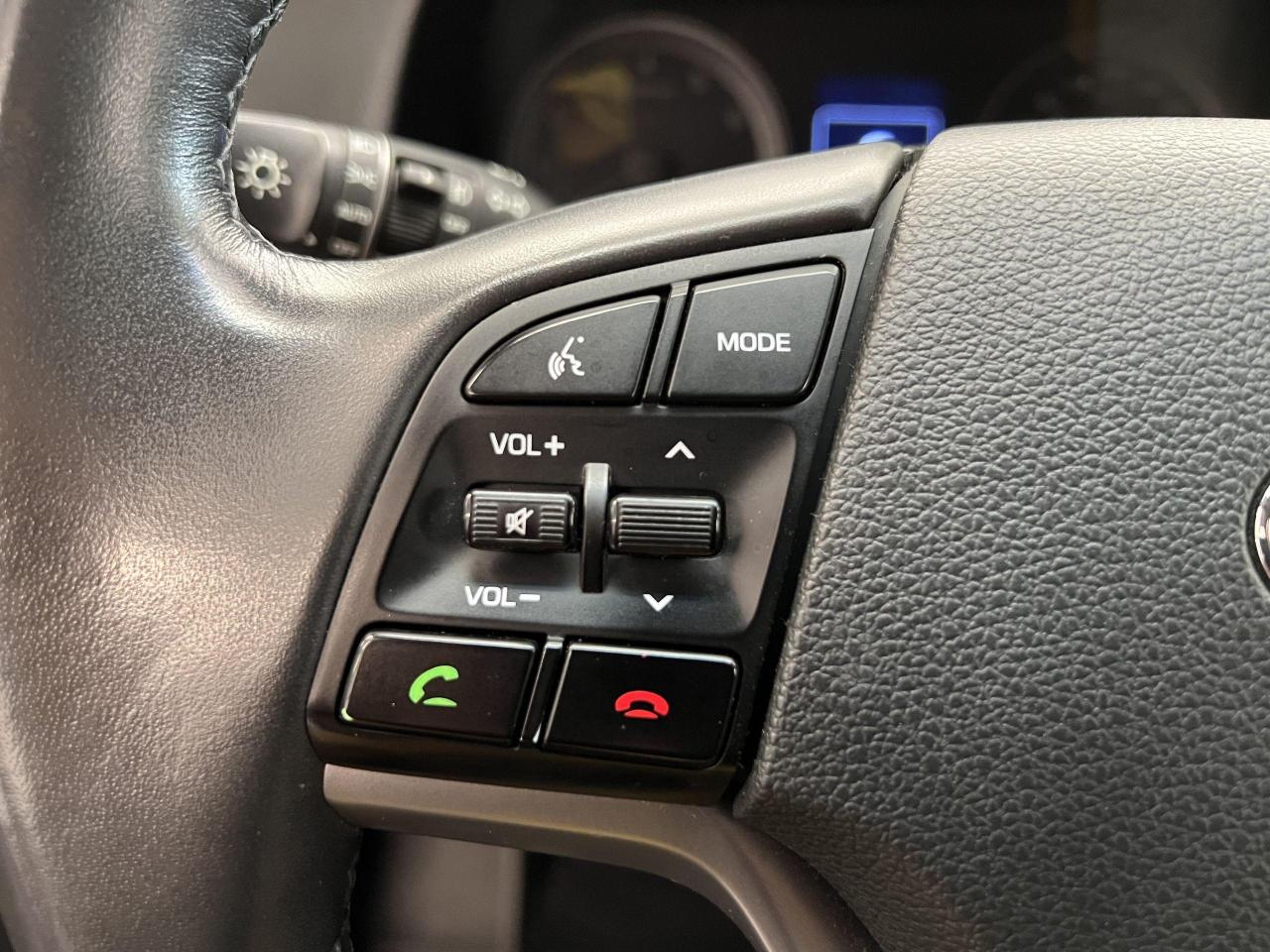 2017 Hyundai Tucson Premium+New Tires+Camera+Heated Seats+CLEAN CARFAX - Photo #44