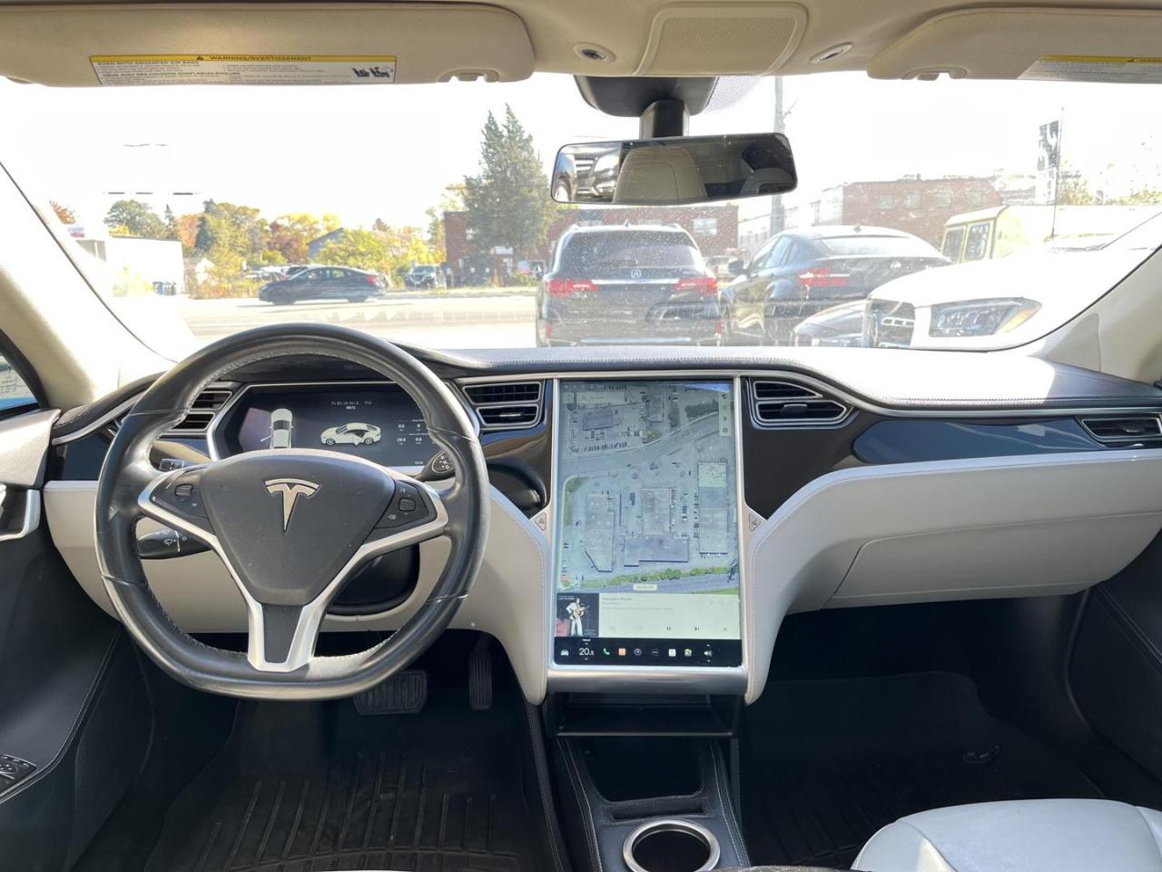 2014 Tesla Model S Base - Photo #50
