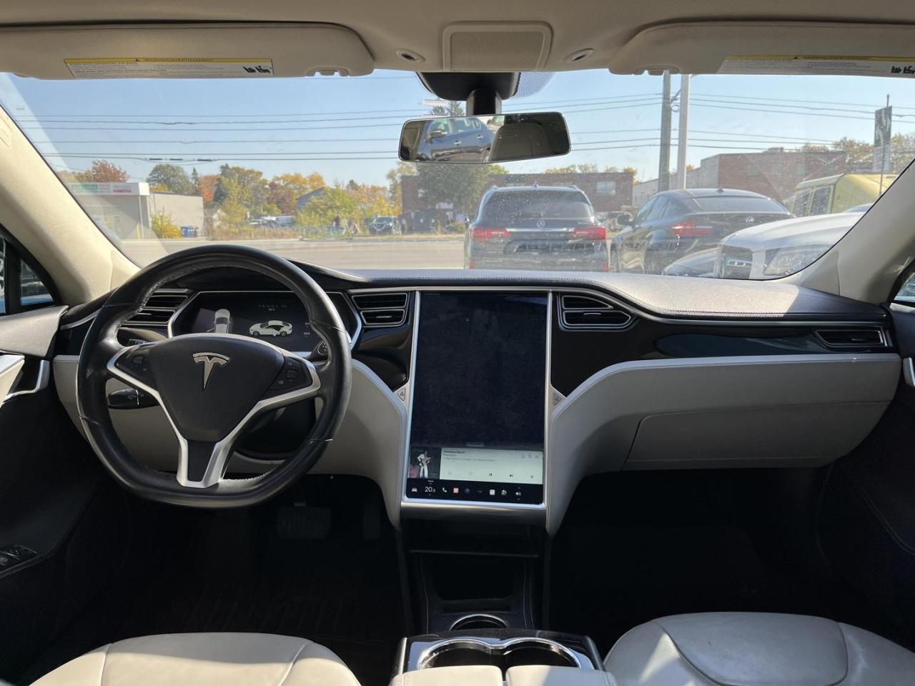 2014 Tesla Model S Base - Photo #55