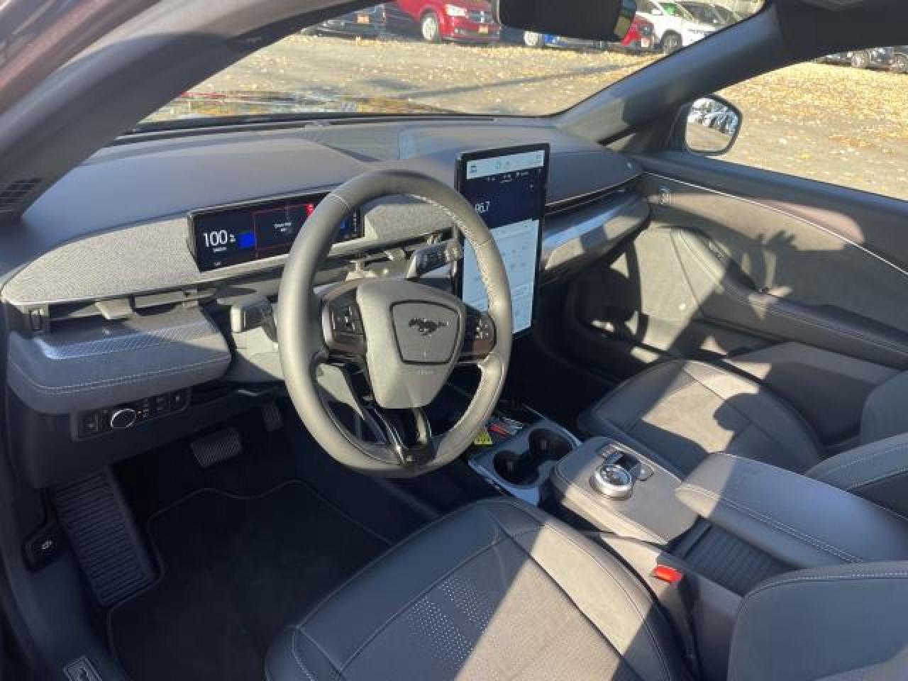 2022 Ford Mustang Mach-E GT Photo4