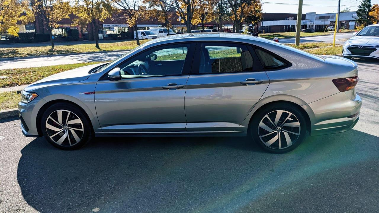 2019 Volkswagen Jetta GLI Photo4