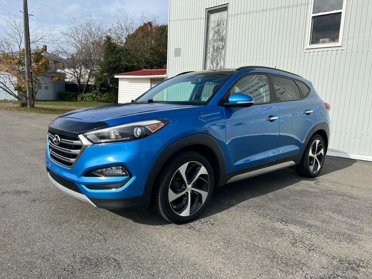 2017 Hyundai Tucson AWD 4dr 1.6L - Photo #2