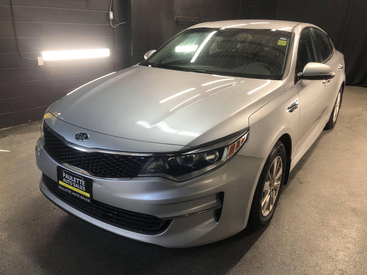 2017 Kia Optima LX / Clean CarFax / Heated Seats - Photo #1