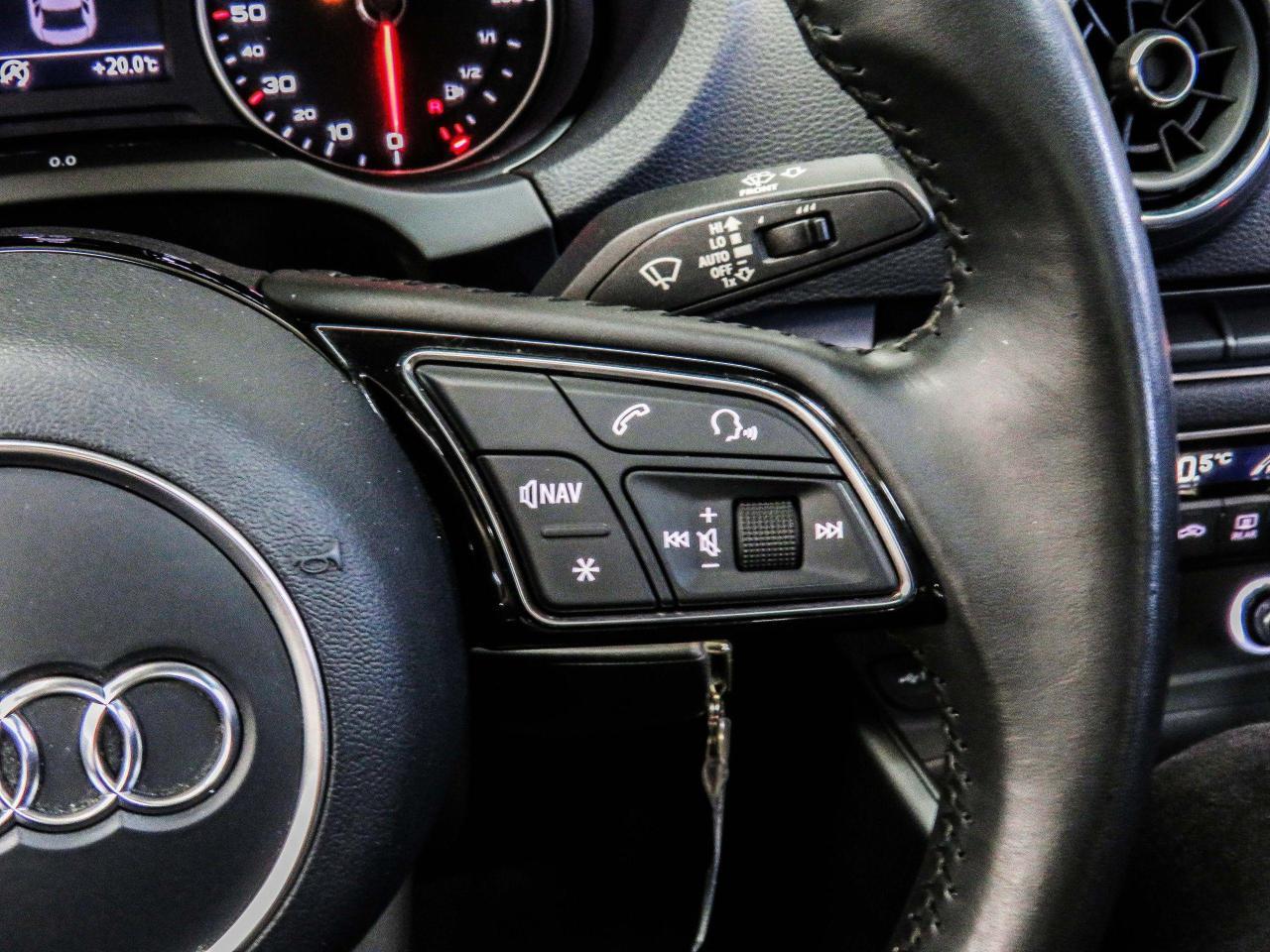 2018 Audi A3 KOMFORT | Quattro | Leather | Sunroof - Photo #13