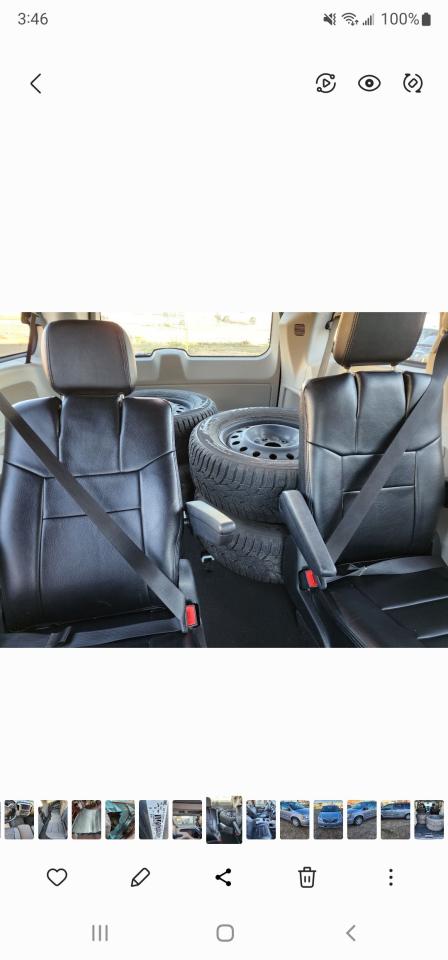 2013 Chrysler Town & Country TOURING - Photo #1