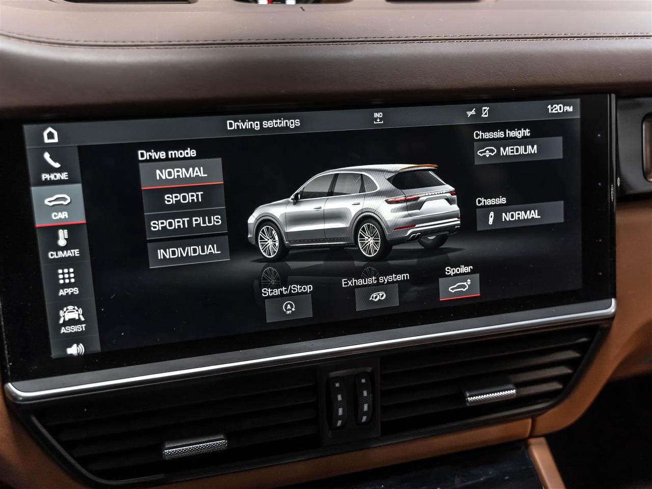 2019 Porsche Cayenne Turbo|Premium Plus Pkg|Sport Design Pkg|Carbon Fiber Interior Pkg|Sport Chrono Pkg Photo