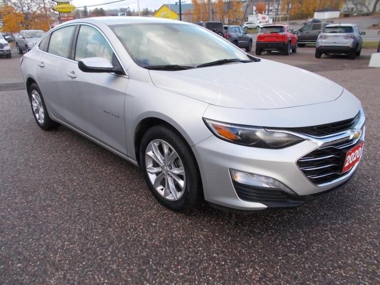 2020 Chevrolet Malibu LT Photo2