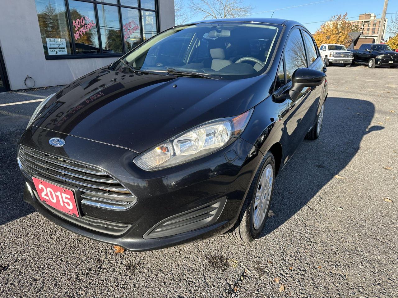 2015 Ford Fiesta S - Photo #1