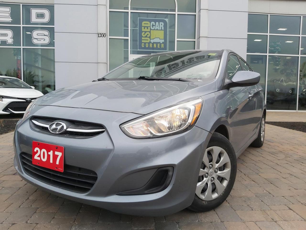 2017 Hyundai Accent GL Photo2