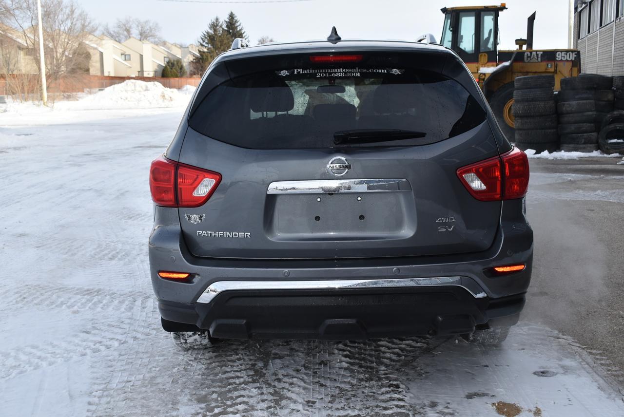 2019 Nissan Pathfinder SV Tech - Photo #12