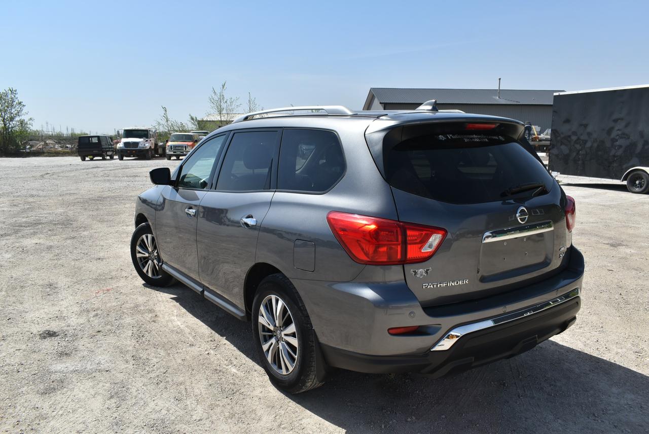 2019 Nissan Pathfinder SV TECH AWD - Photo #5