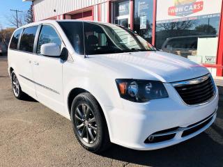 Used 2015 Chrysler Town & Country S for sale in Regina, SK