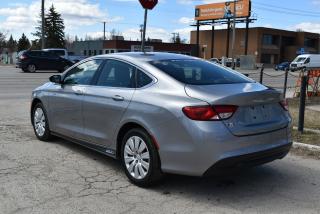 2015 Chrysler 200 LX BLOW OUTPRICE PRICE - Photo #4