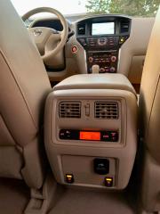 2013 Nissan Pathfinder SL AWD - 7 Seats - Photo #13