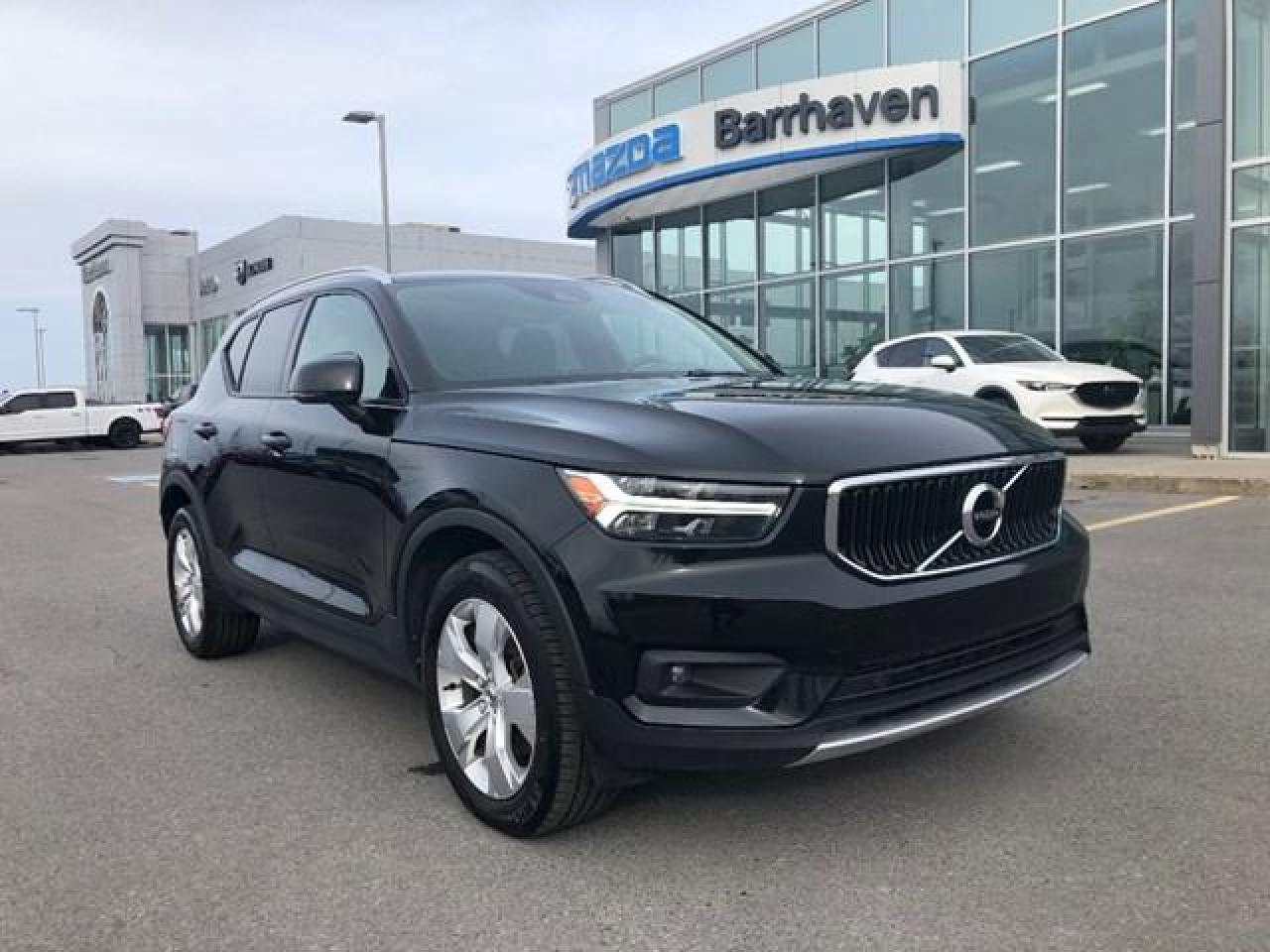Used 2020 Volvo XC40 T5 AWD Momentum | Intellisafe Drive Assist for sale in Ottawa, ON