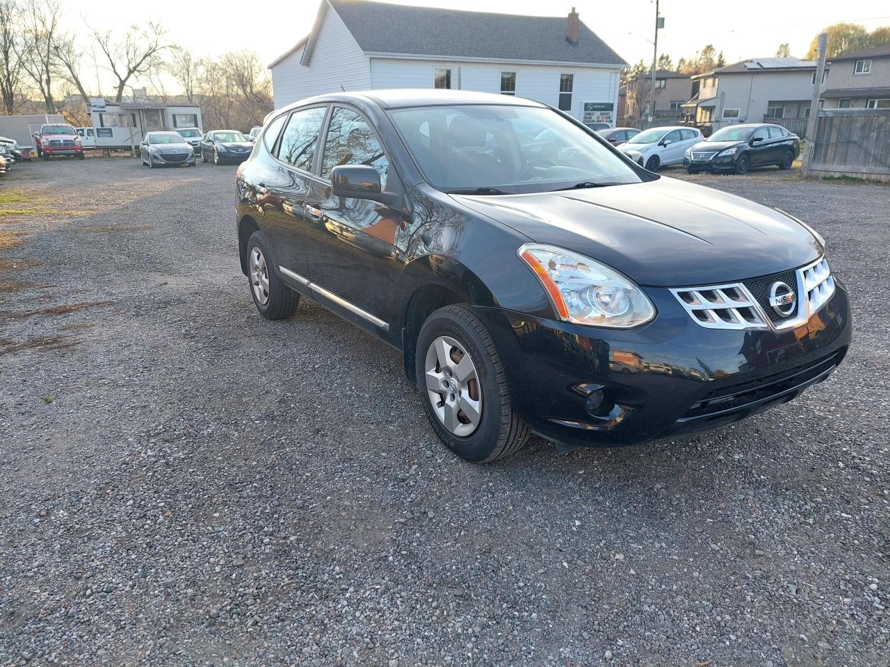 Used 2013 Nissan Rogue S for sale in Oshawa, ON