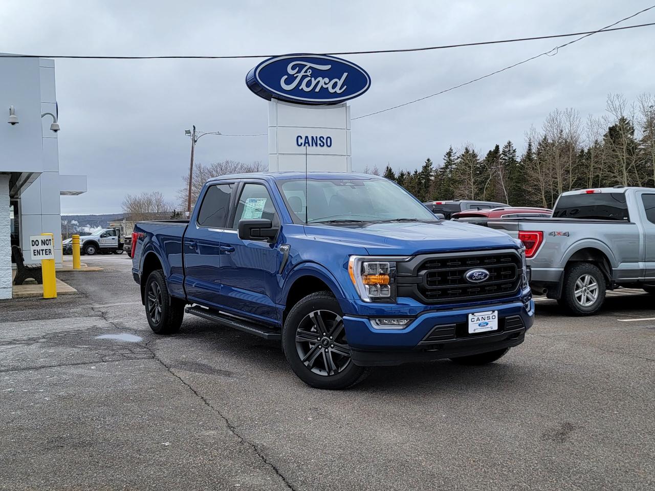 2022 Ford F-150 XLT 4WD SUPERCREW 6.5' BOX Photo