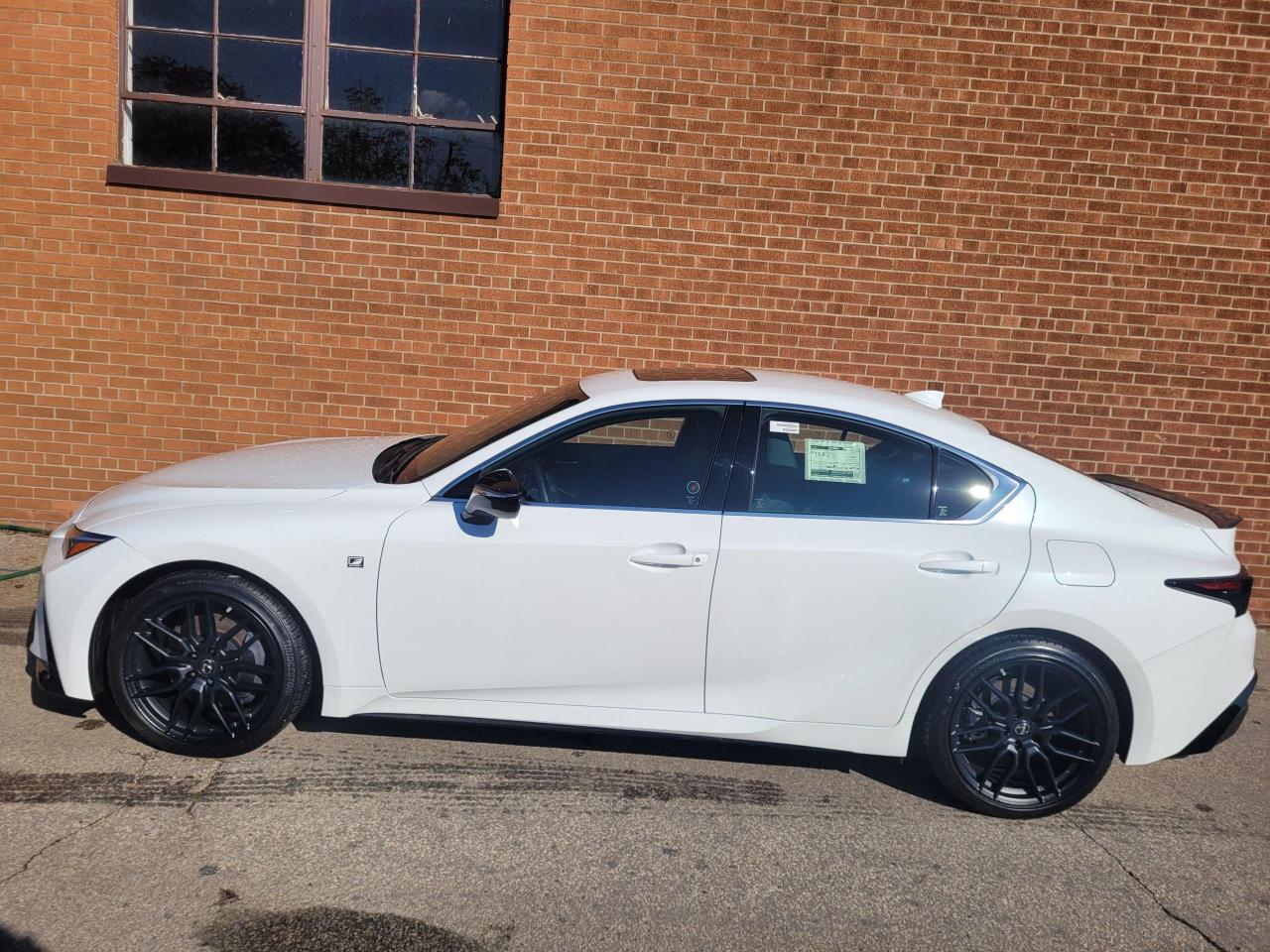 2021 Lexus IS 350 IS 350 AWD-F SPORT- NEW CAR 48 KM -REBUILT TITLE - Photo #5