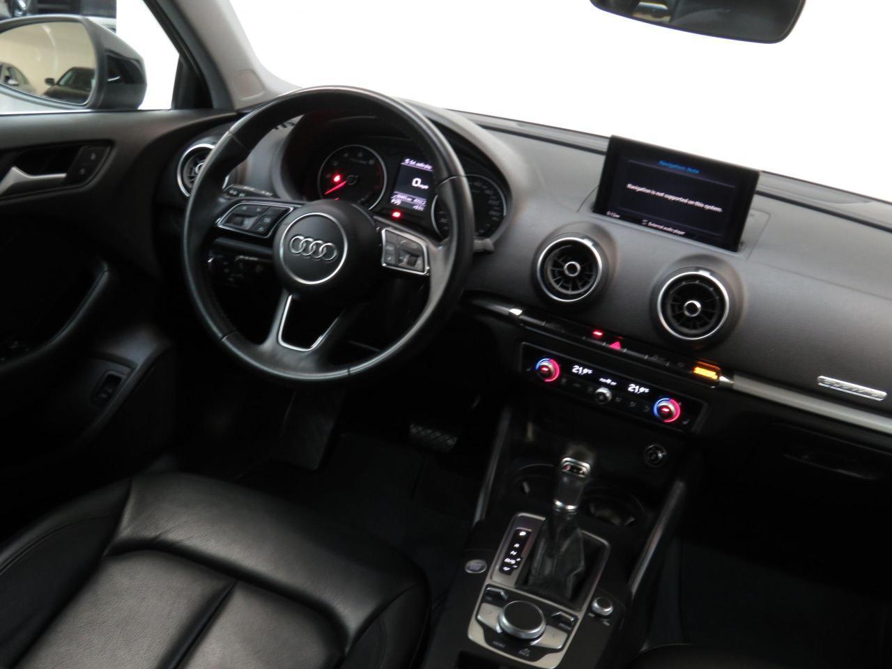 2019 Audi A3 KOMFORT | AWD | Leather | Sunroof | Backup Cam - Photo #26