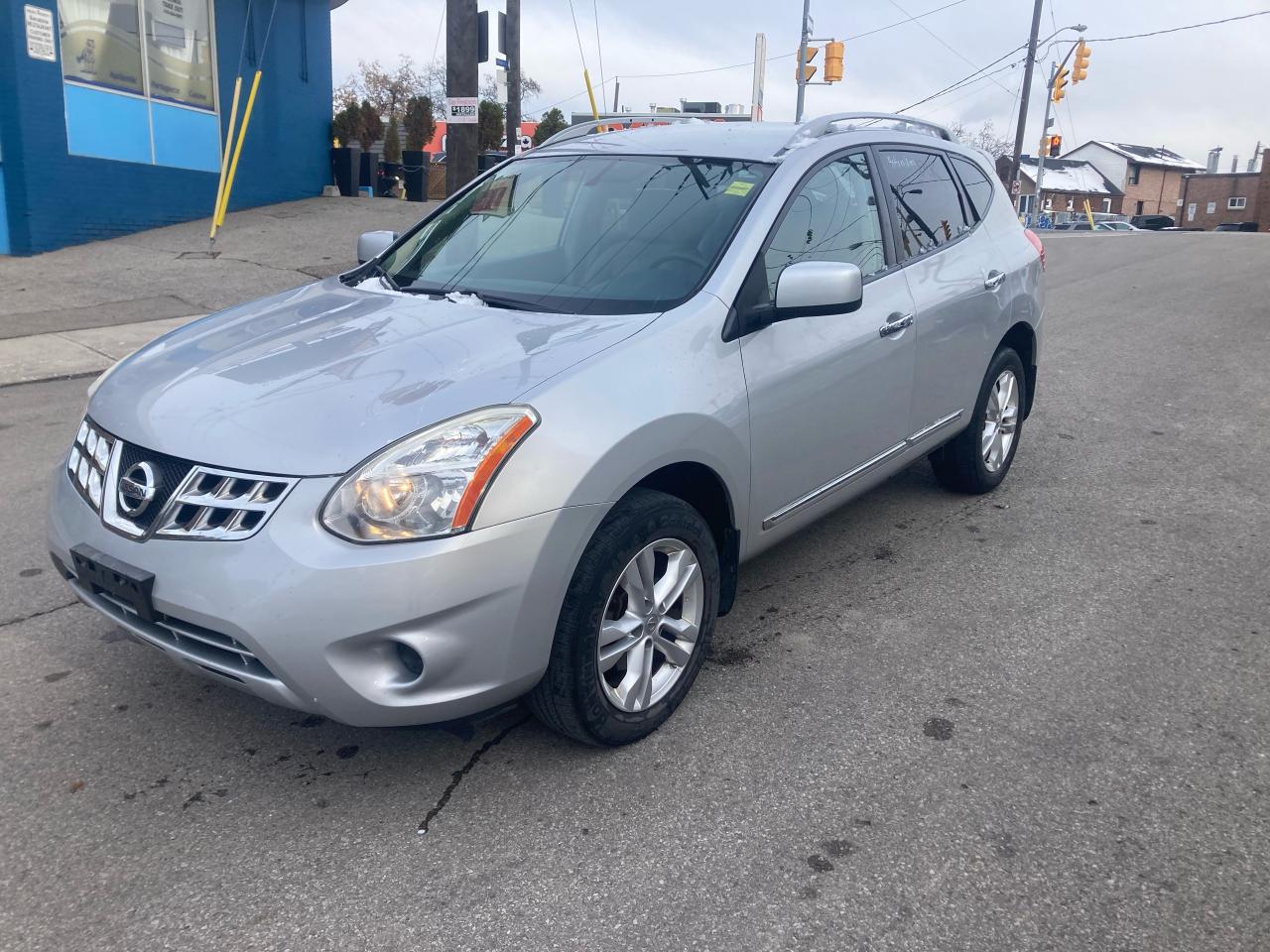 2012 Nissan Rogue Sv/AUTO/BACKUPCAM/NOACCIDENT/BLUET/4CYLv/CERTIFIED - Photo #1