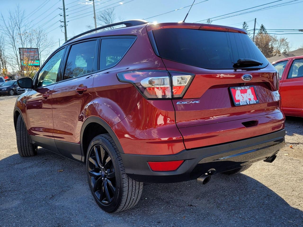 2017 Ford Escape SE 4WD Photo2