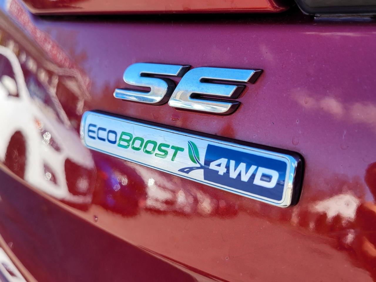 2017 Ford Escape SE 4WD Photo4