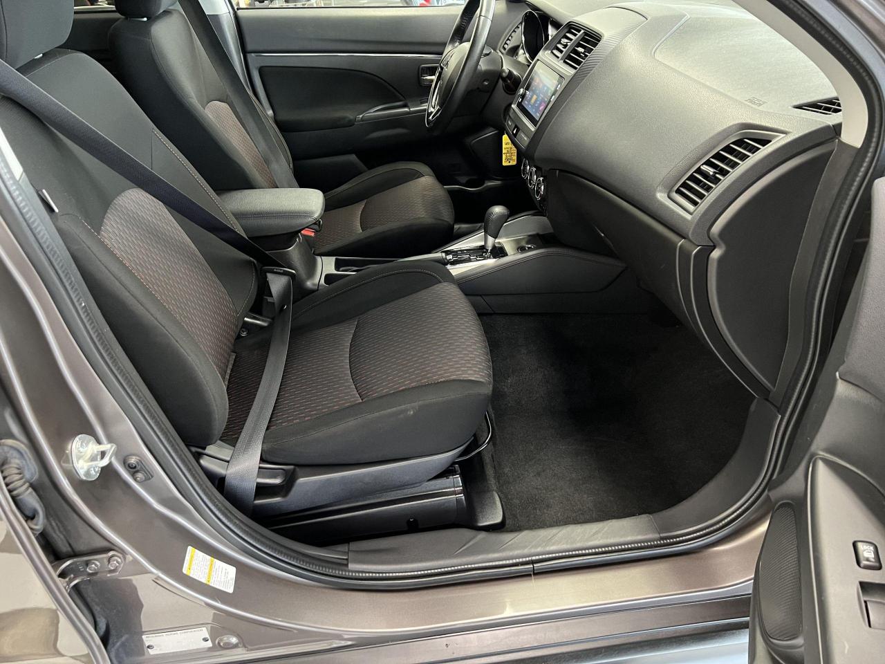 2018 Mitsubishi RVR SE AWC+ApplePlay+New Brakes+CLEAN CARFAX Photo78