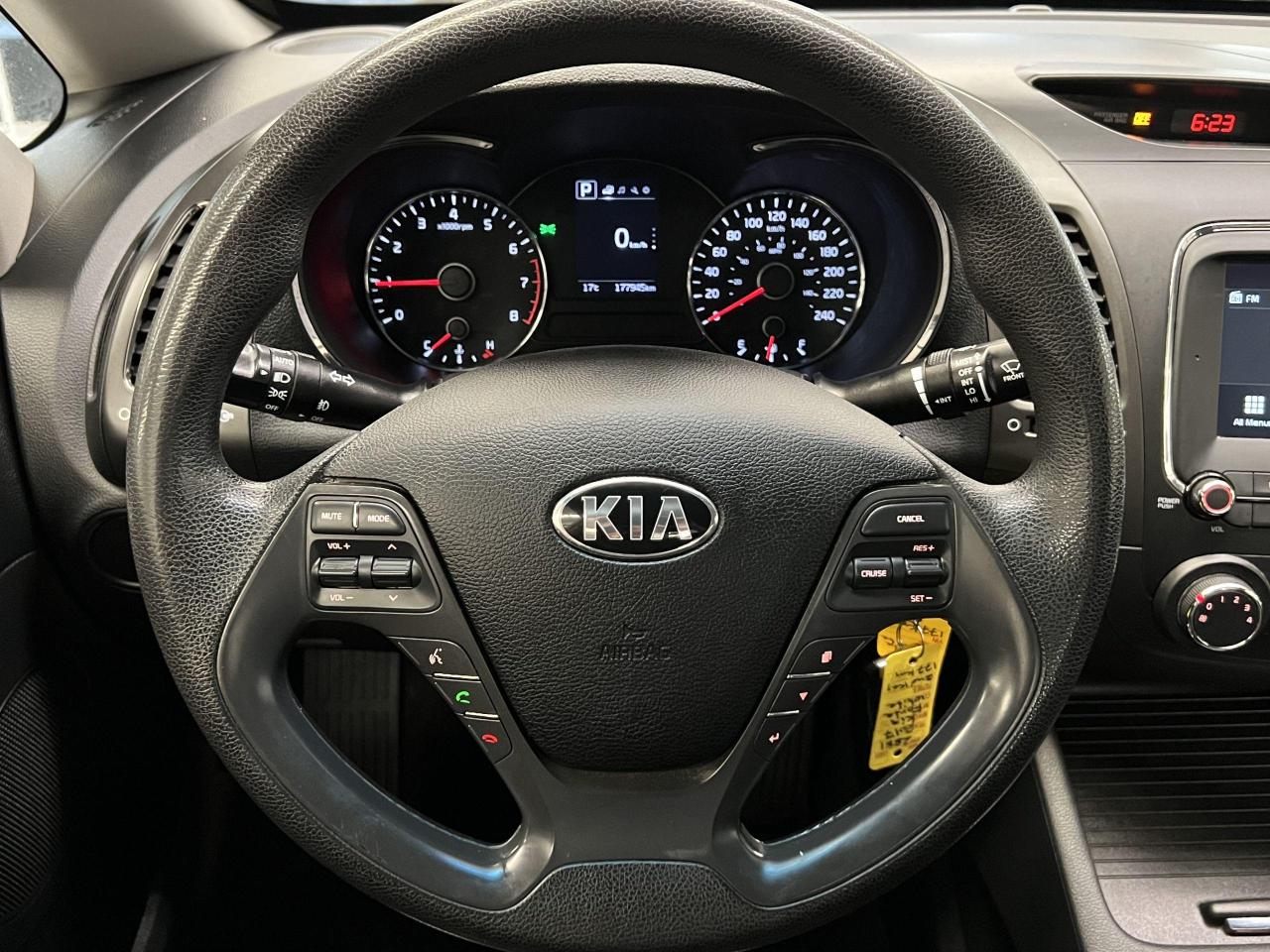 2017 Kia Forte LX+ApplePlay+New Tires+Camera+Heated Seats+A/C - Photo #8