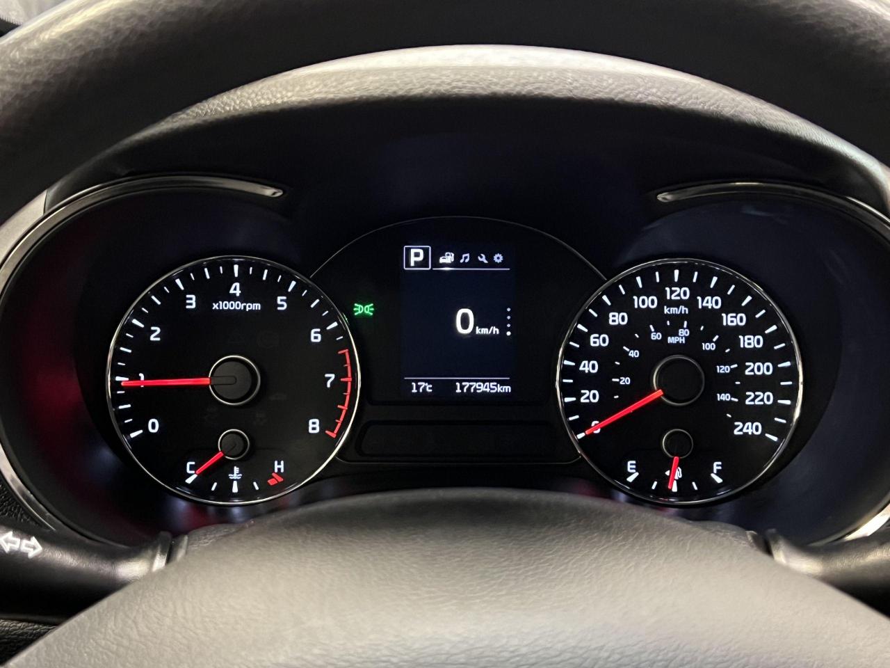 2017 Kia Forte LX+ApplePlay+New Tires+Camera+Heated Seats+A/C - Photo #15