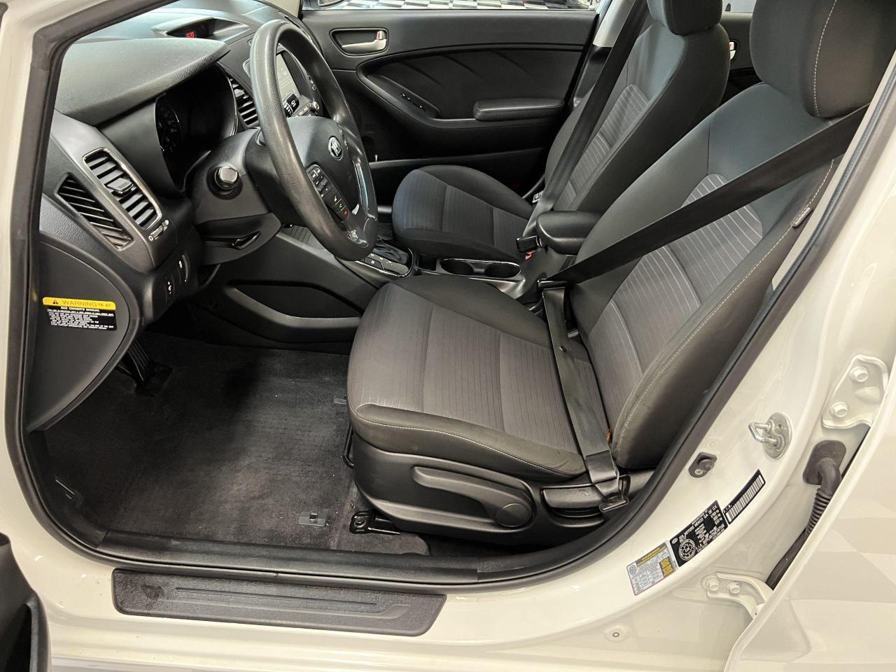 2017 Kia Forte LX+ApplePlay+New Tires+Camera+Heated Seats+A/C - Photo #17