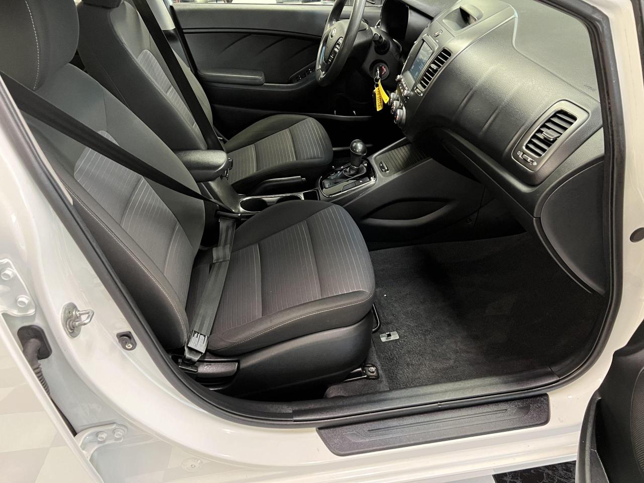 2017 Kia Forte LX+ApplePlay+New Tires+Camera+Heated Seats+A/C - Photo #19