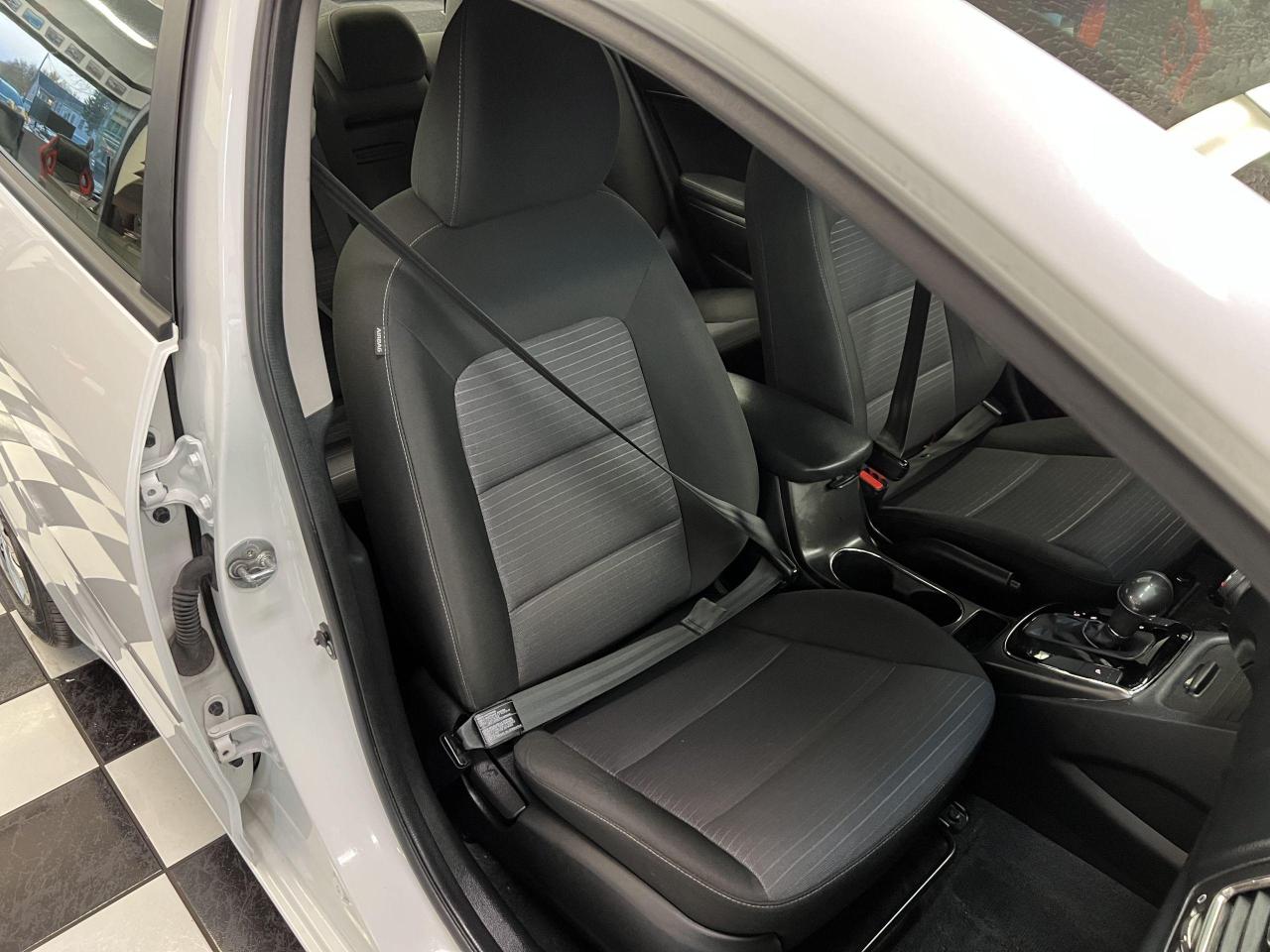 2017 Kia Forte LX+ApplePlay+New Tires+Camera+Heated Seats+A/C - Photo #20