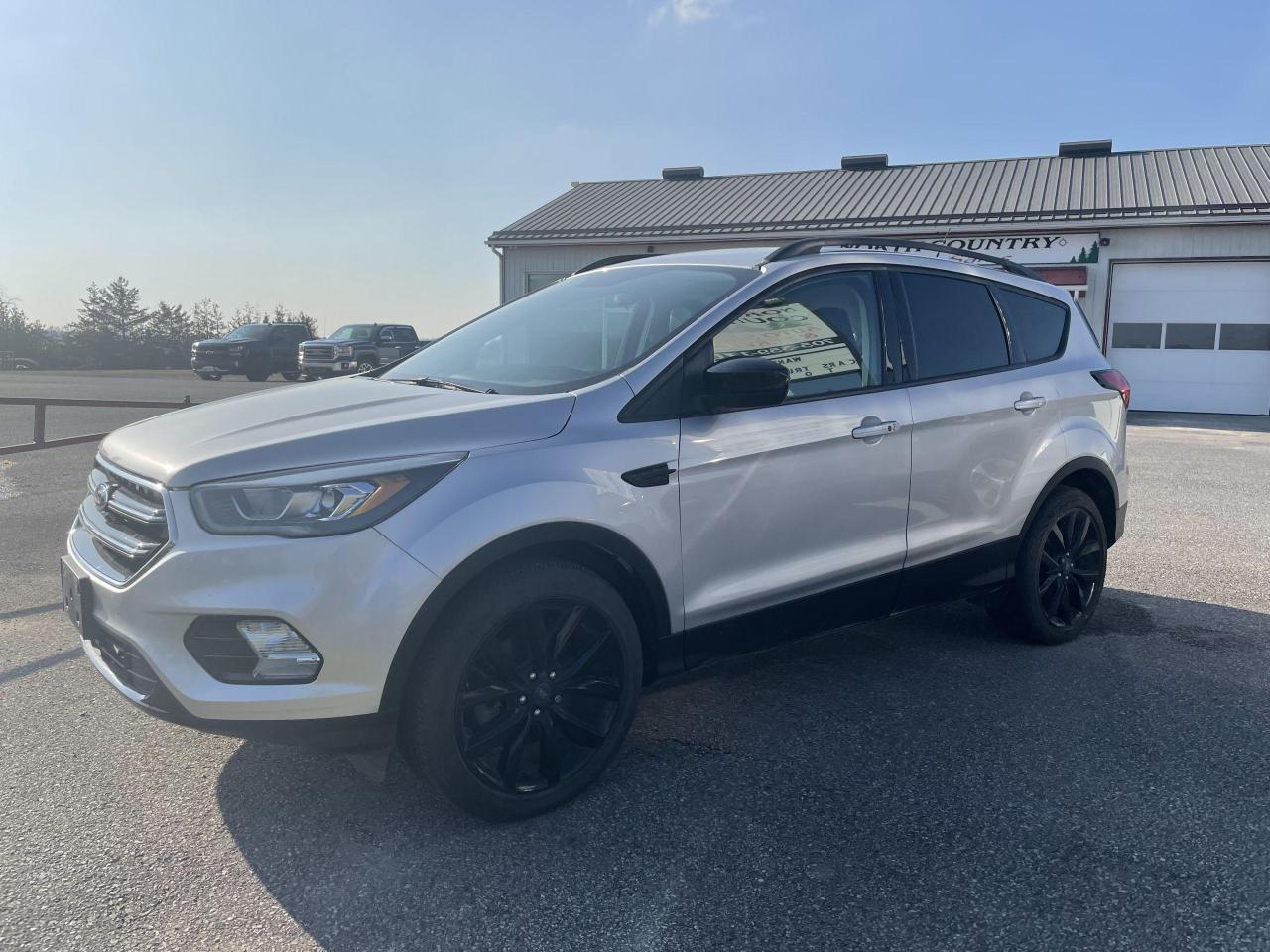 2019 Ford Escape SE AWD - Photo #1