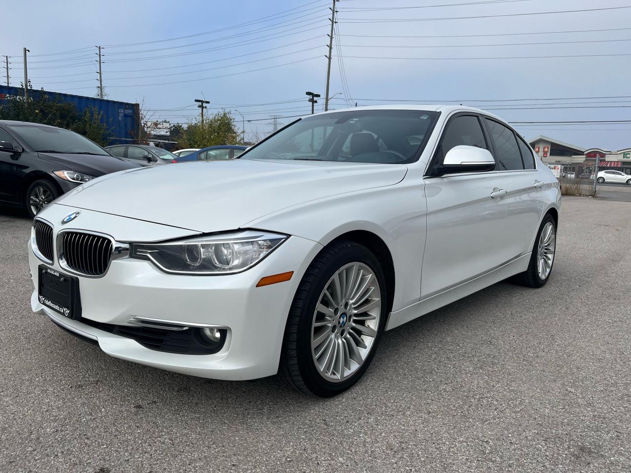 2013 BMW 3 Series 328i xDrive - Photo #1