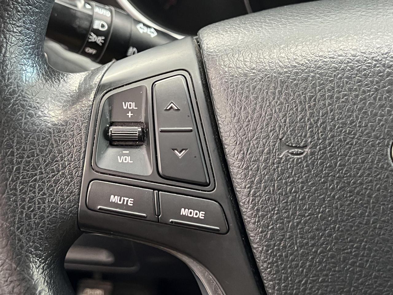 2014 Kia Sorento AWD+New Tires & Brakes+Heated Seats+CLEAN CARFAX - Photo #43