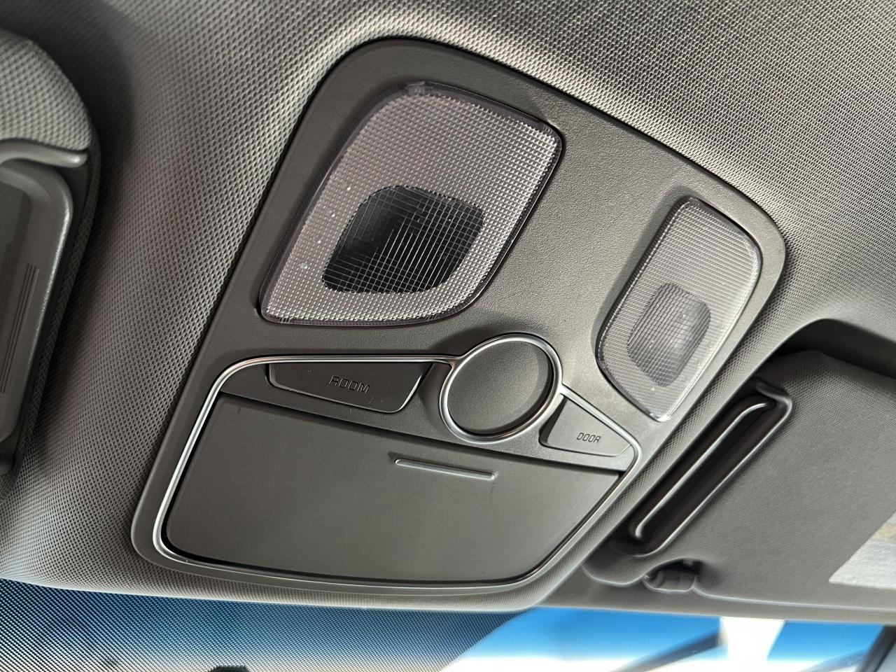 2014 Kia Sorento AWD+New Tires & Brakes+Heated Seats+CLEAN CARFAX - Photo #47