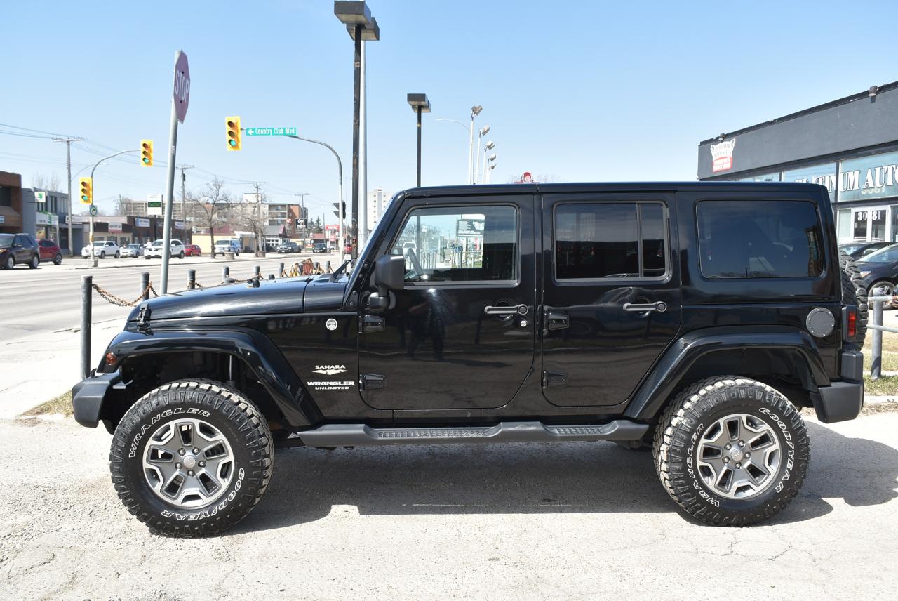 2015 Jeep Wrangler 4WD 4dr UNLIMITED Sahara BLOWOUT PRICE !!! - Photo #3