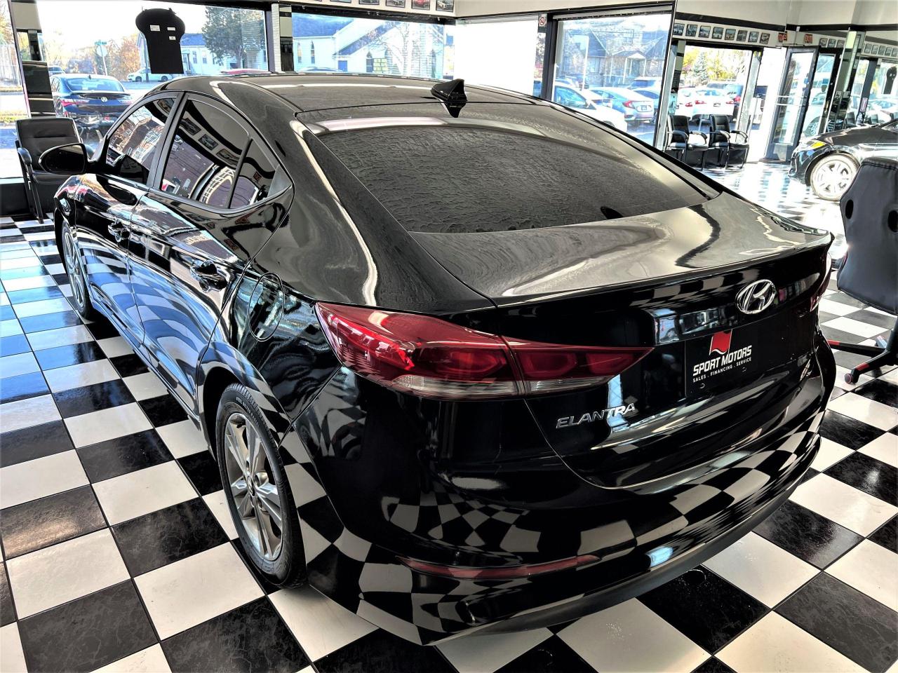 2017 Hyundai Elantra GL+ApplePlay+Camera+Blind Spot+CLEAN CARFAX - Photo #2