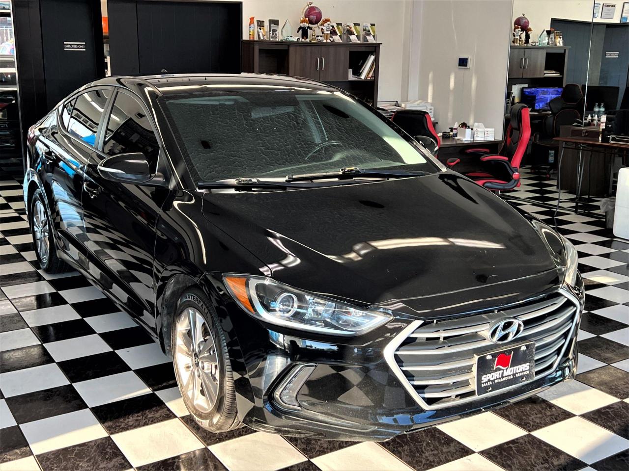2017 Hyundai Elantra GL+ApplePlay+Camera+Blind Spot+CLEAN CARFAX - Photo #5