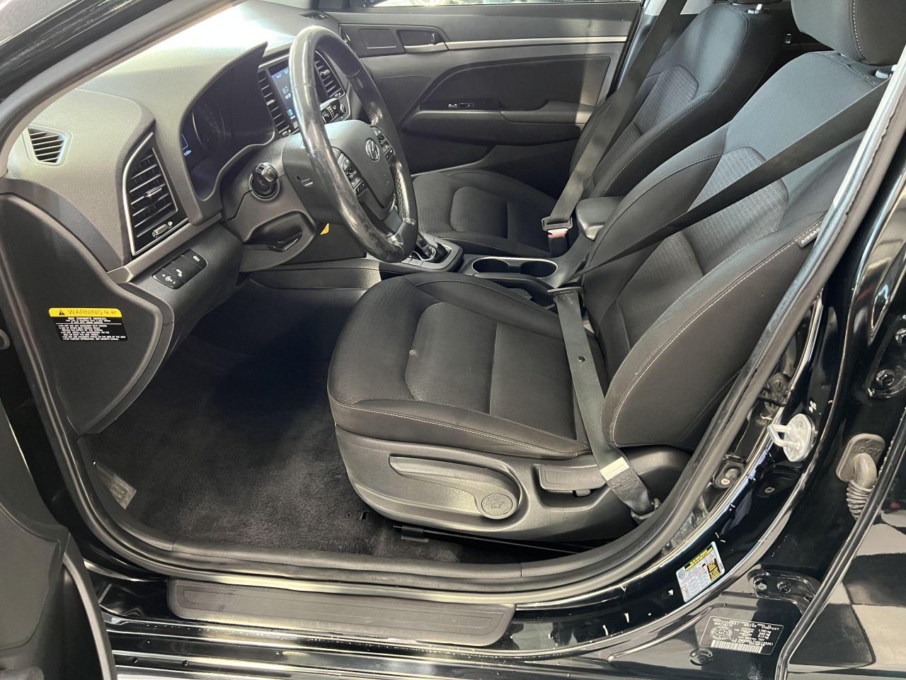 2017 Hyundai Elantra GL+ApplePlay+Camera+Blind Spot+CLEAN CARFAX - Photo #14