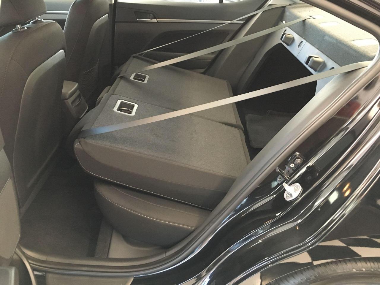2017 Hyundai Elantra GL+ApplePlay+Camera+Blind Spot+CLEAN CARFAX - Photo #21