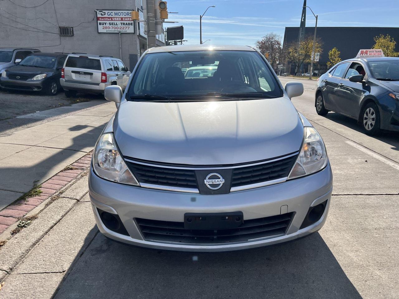 2008 Nissan Versa 5dr HB I4 Auto 1.8 S