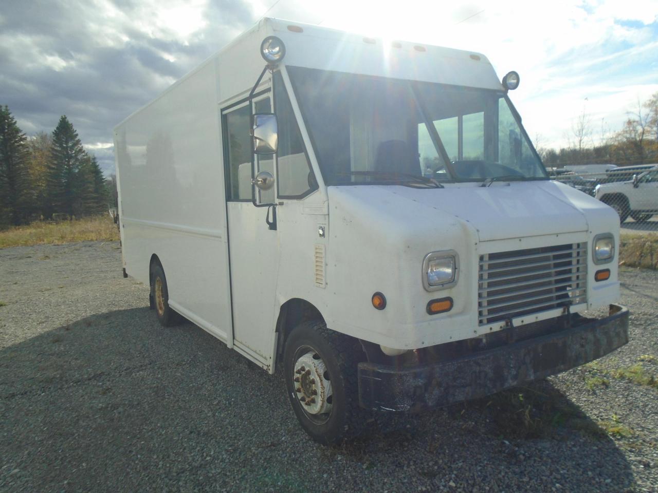 2006 Chevrolet C4500 BOX TRUCK TAIL GATE - Photo #3